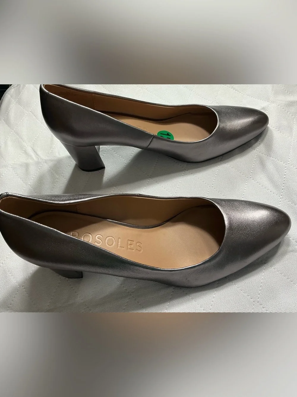 NWOB Aerosoles Betsy Gunmetal Metallic Leather Block Heel Pumps 12